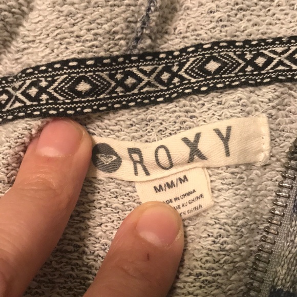 Roxy Zip up sweatshirt - Picture 3 of 4